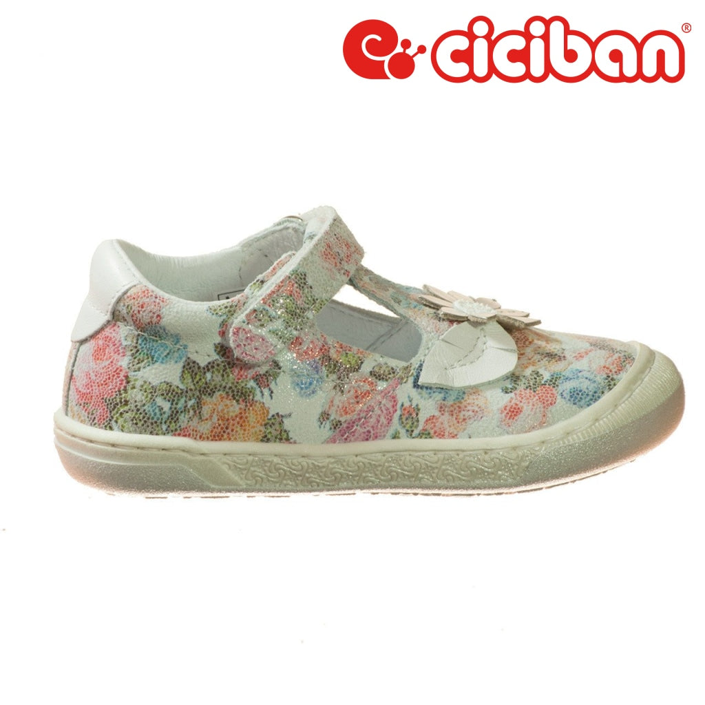 Flor Orchidea 01 Shoe
