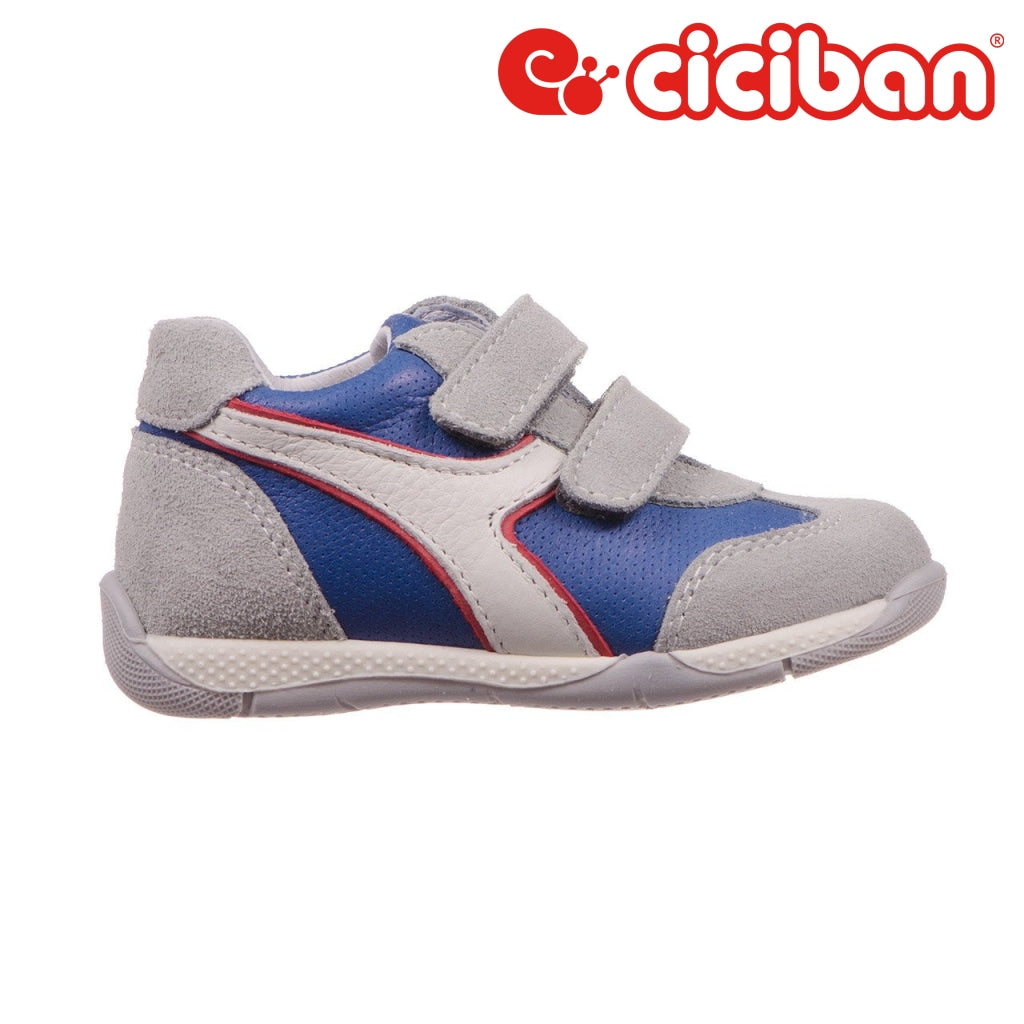 Over Baltic 24 Shoe