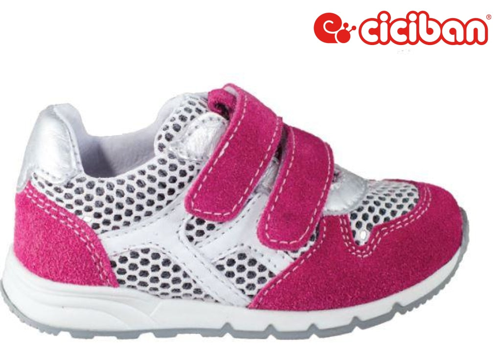 Oversport Fuxia 45 Shoe