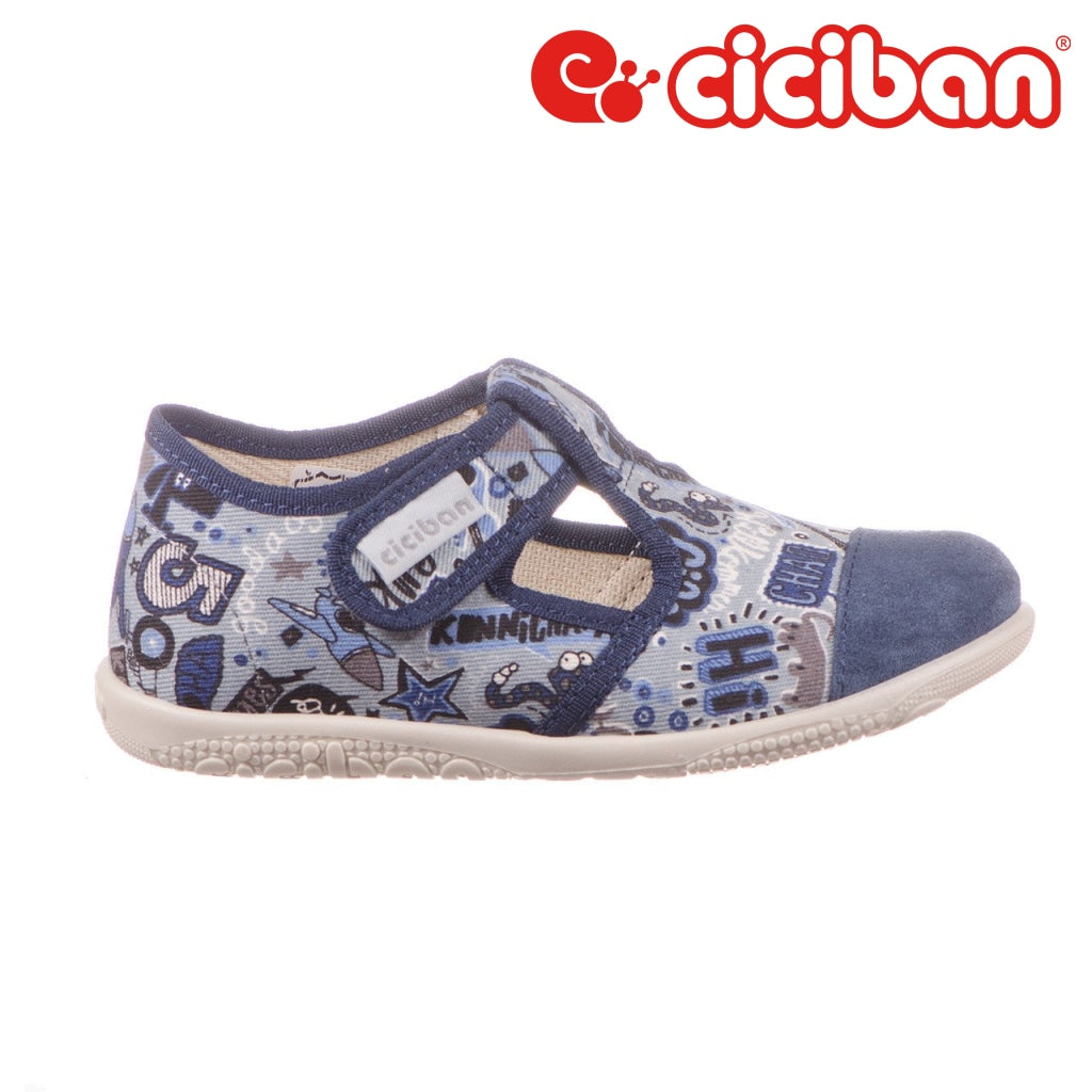 Slipper Play 33