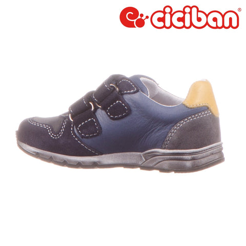 Oversport Navy 45 Shoe