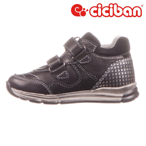 Run Black 55 Shoe