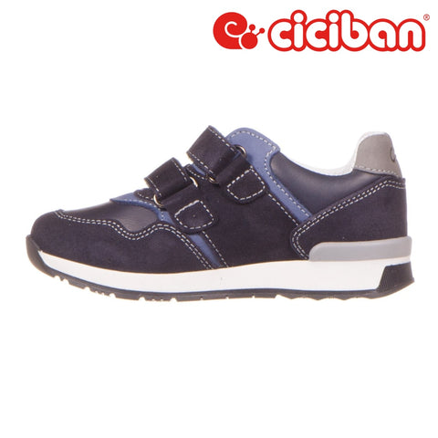 Run Navy 635 Shoe