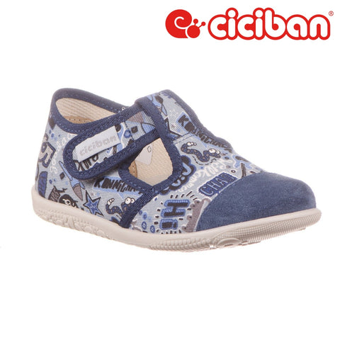 Slipper Play 33