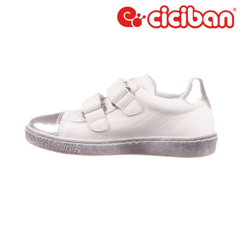 Smith White 38 Shoe
